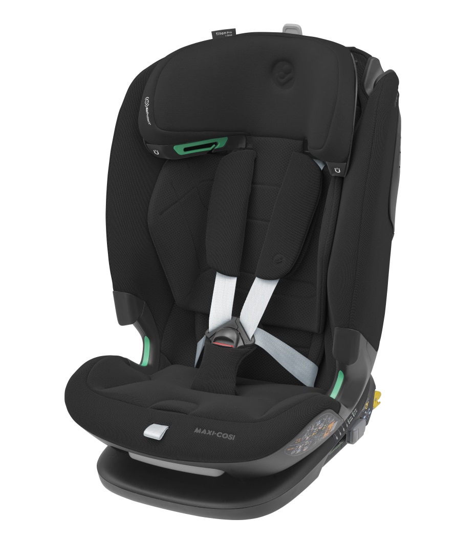 Titan Pro i-Size 15 M - 12 Y  76 - 150 cm  9 - 36 kg    G-CELL-Seitenaufprallschutz |    Easy-in-Gurtsystem |    ClimaFlow Temperaturregulierung |    AirProtect®-Sicherheitskissen |