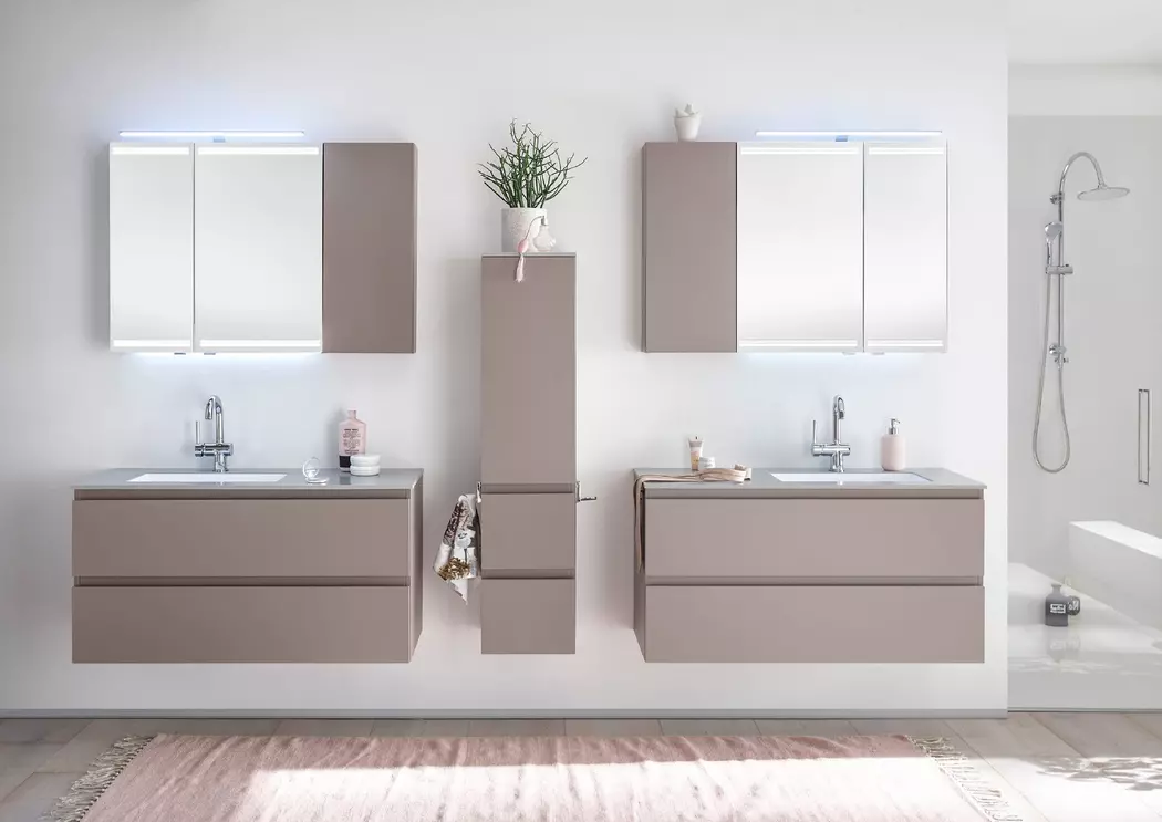 Oberschrank P-con.
