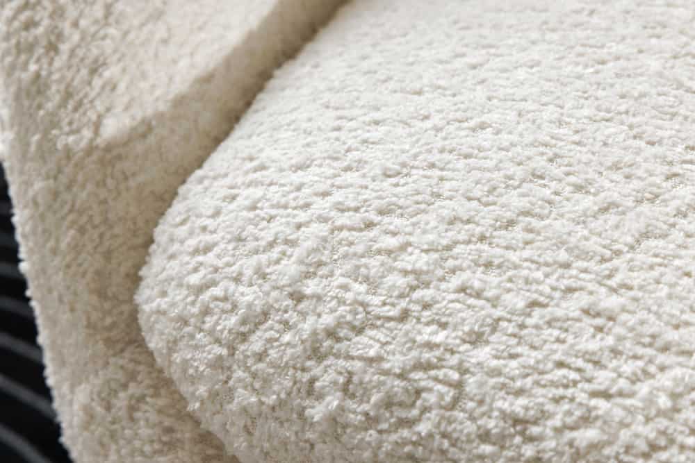 Drehbarer Design Sessel ALPINE weiß Bouclé 360° mit Armlehnen