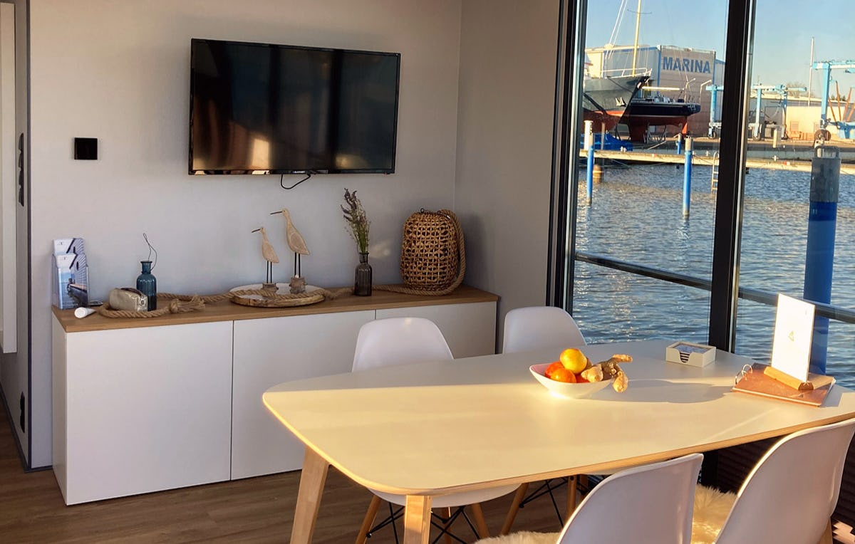 Hausboot Übernachtung mit Sauna Barth