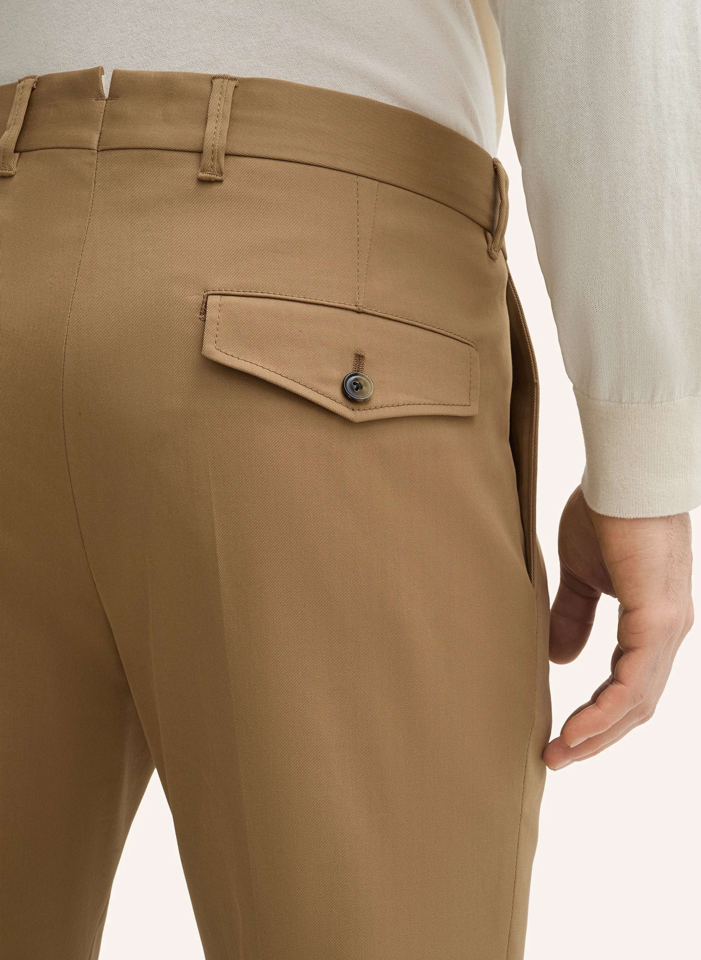 windsor. Hose Shaped Fit