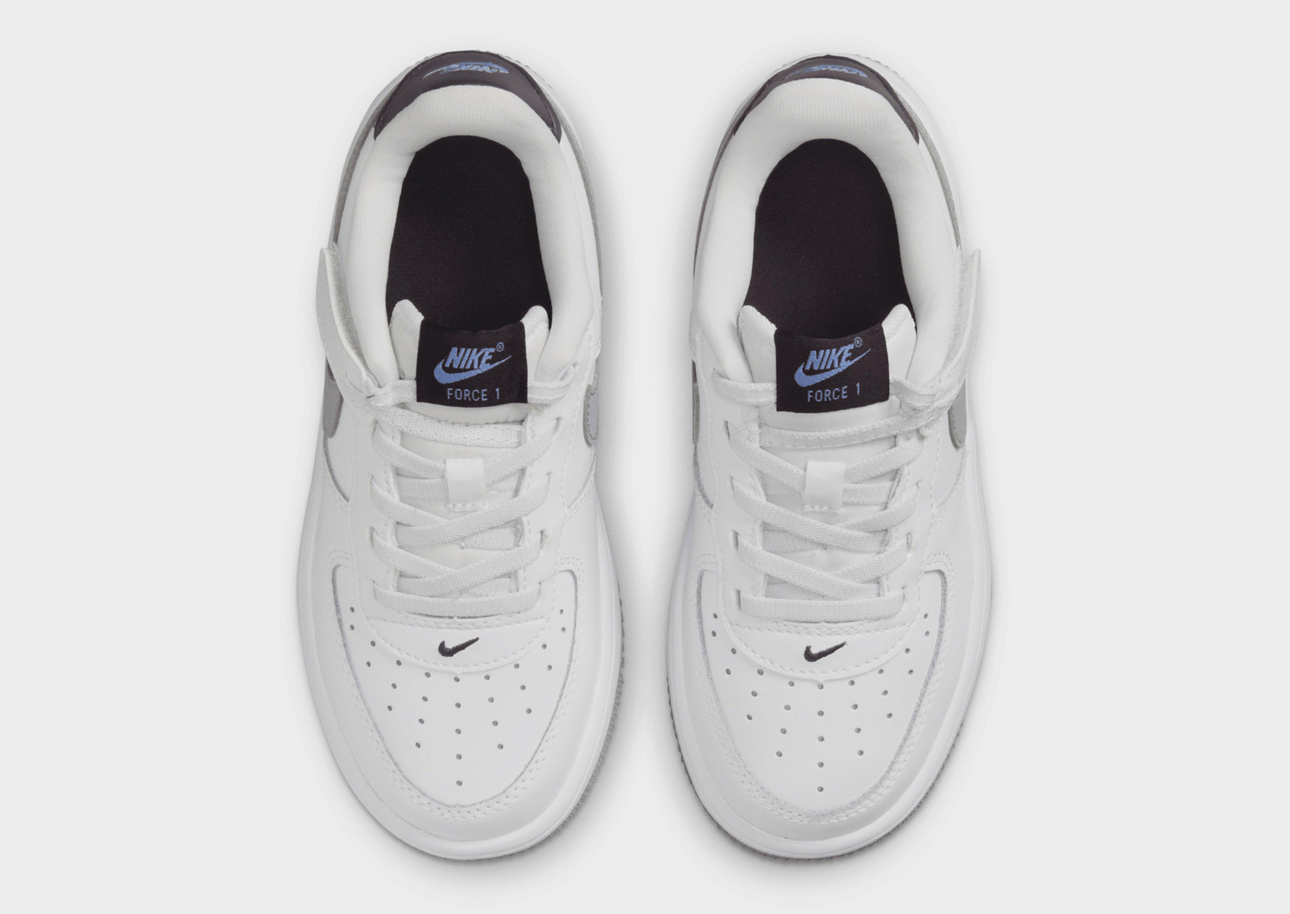 Nike AIR FORCE 1 '07 LV8