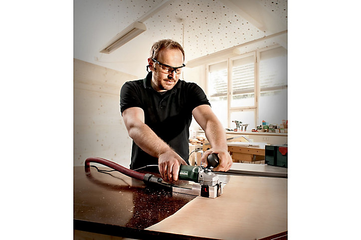 Fraiseuse à bois Metabo LF 724 S 710W