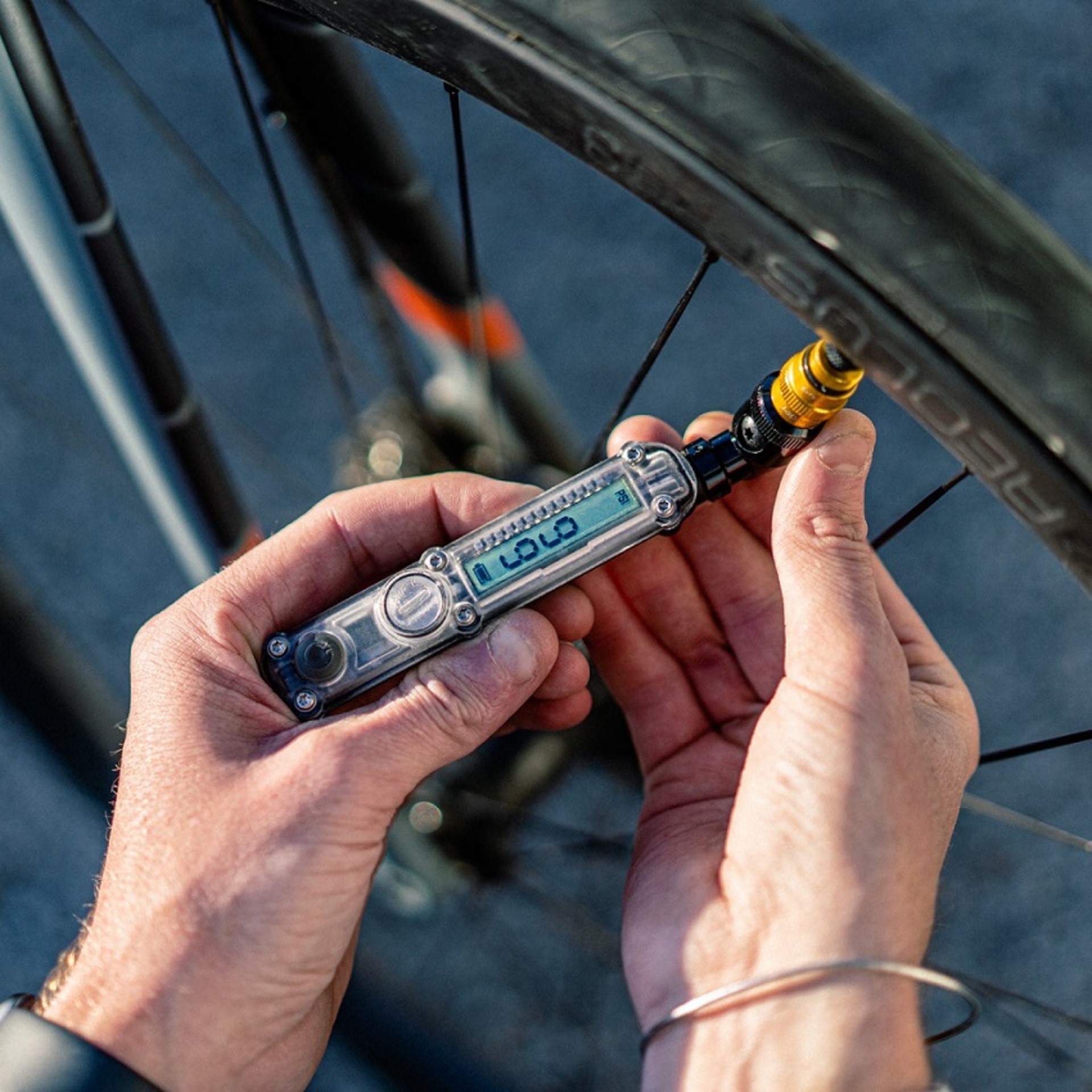 Lezyne Digital Check Drive Drukmeter Zwart
