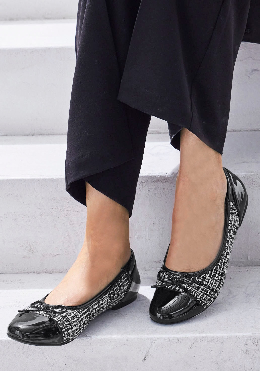 LASCANA Ballerina  in Hahnentritt-Optik, Freizeitschuh, Slipper, Halbschuh VEGAN