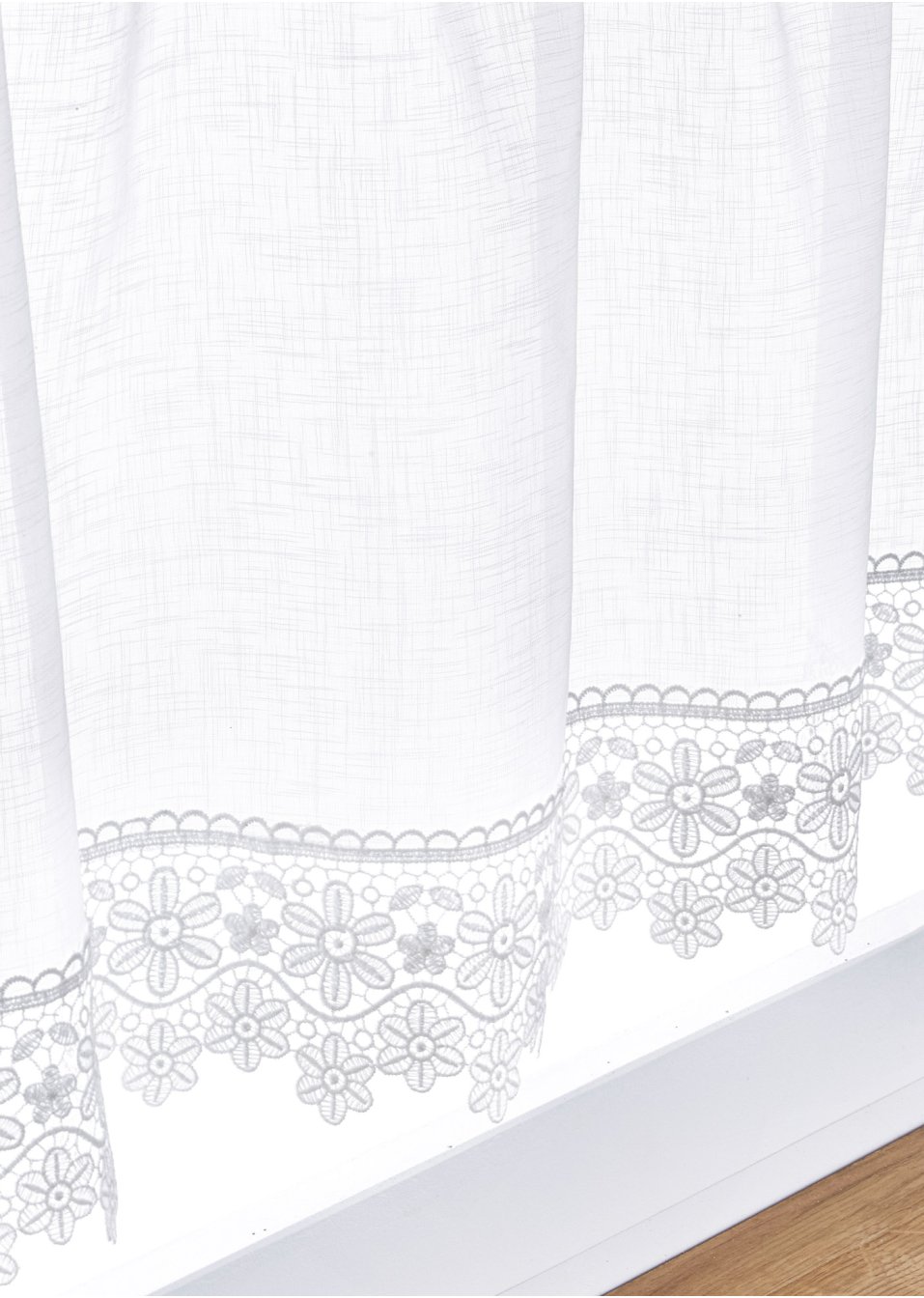 Brise-bise avec bordure en crochet