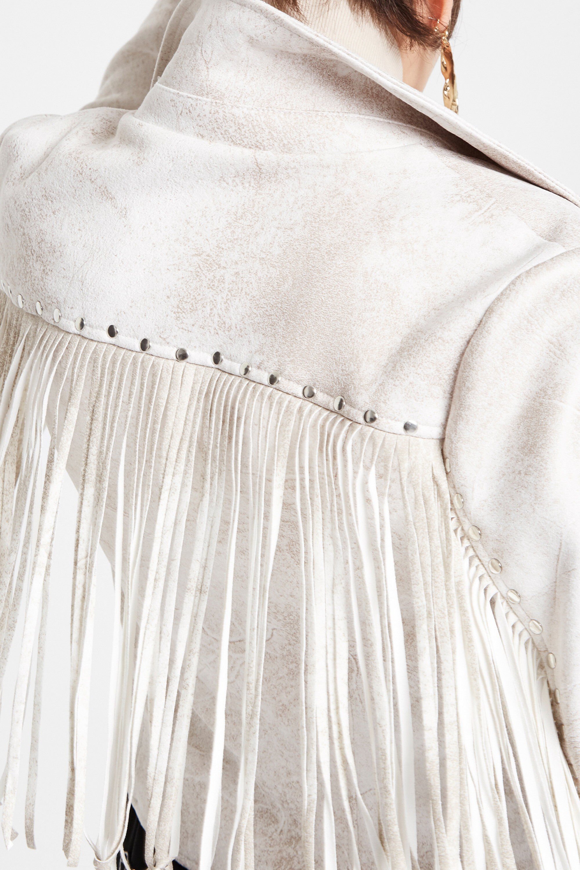 Veste motarde à franges et clous