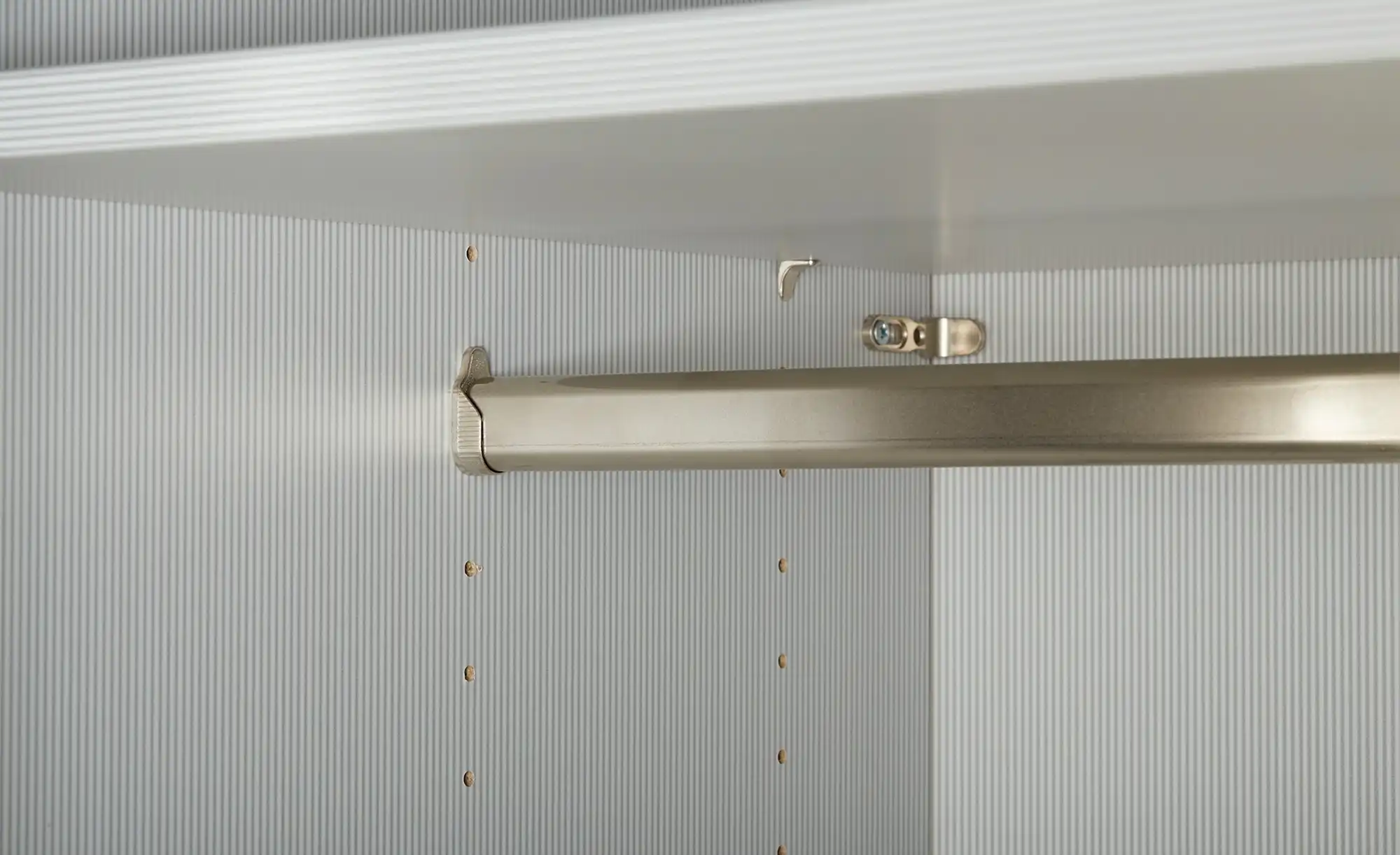 Schwebetürenschrank, 2-türig Mitta