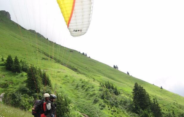 Tandem Paragliding in Marbach als Geschenkidee