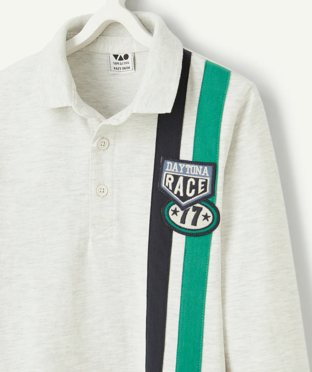 POLO GARÇON EN COTON BIO GRIS AVEC BANDES ET PATCHS THÈME RACING
