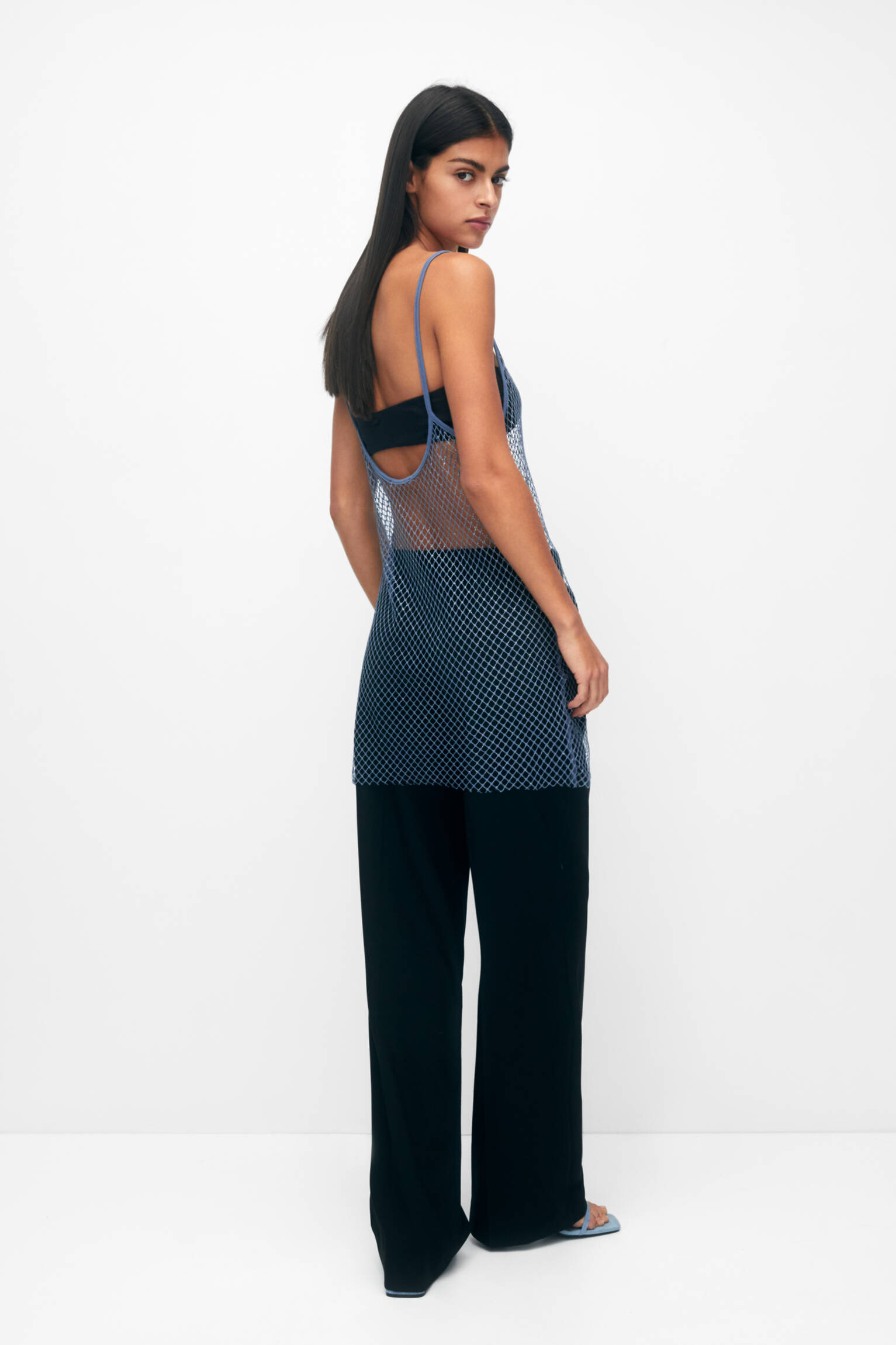 VESTIDO CURTO DE TULE - AZUL ESCURO
