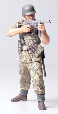 Tamiya - Tysk Elite Infanteri Soldat - Model Figur - 1/16 - 36303