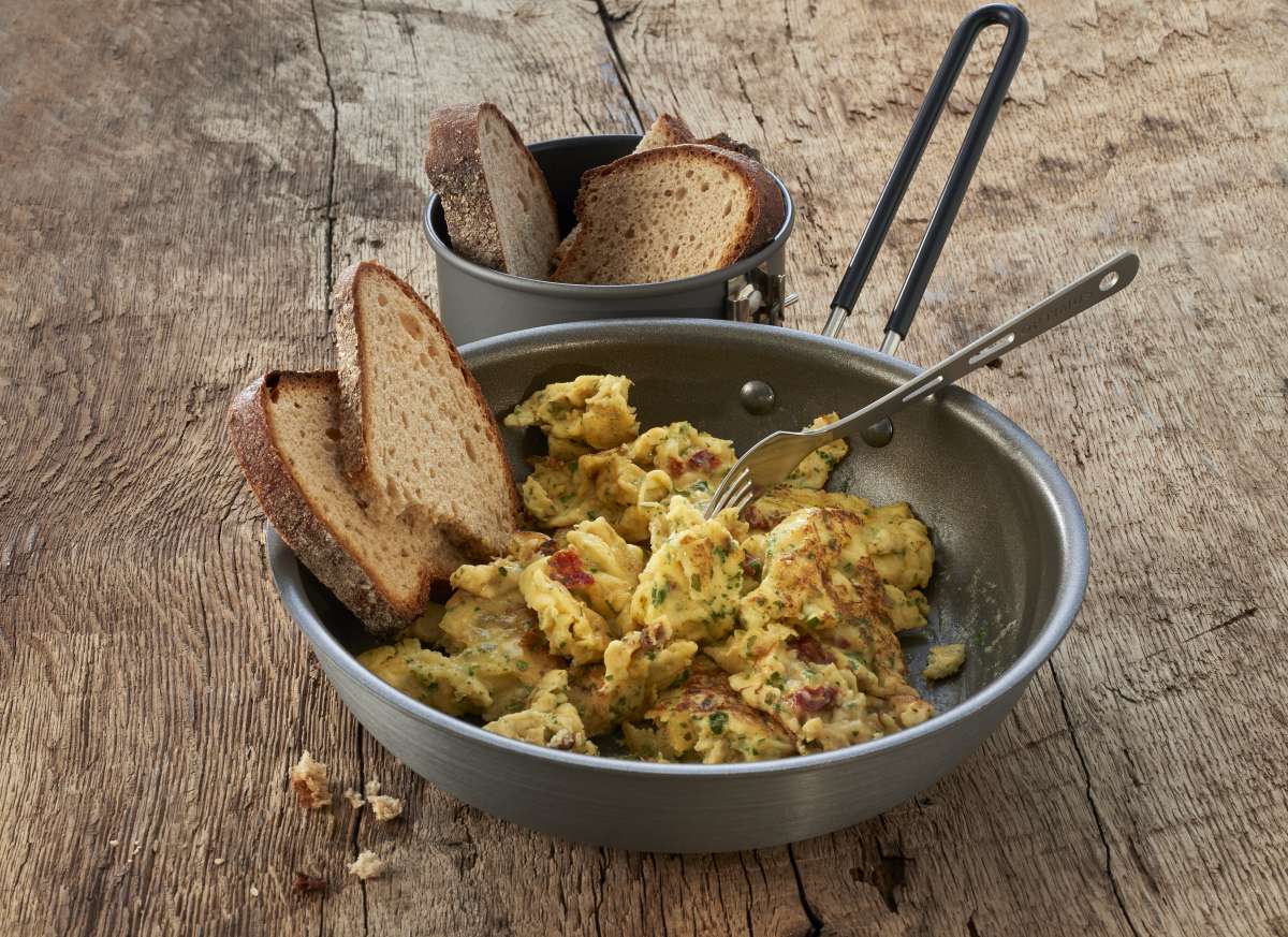 Trek'n Eat Rührei mit Zwiebeln