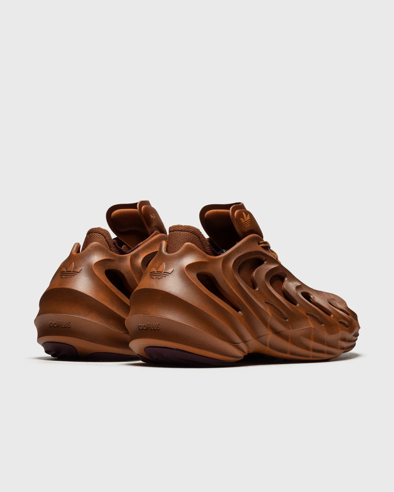 Adidas COS fomQUAKE