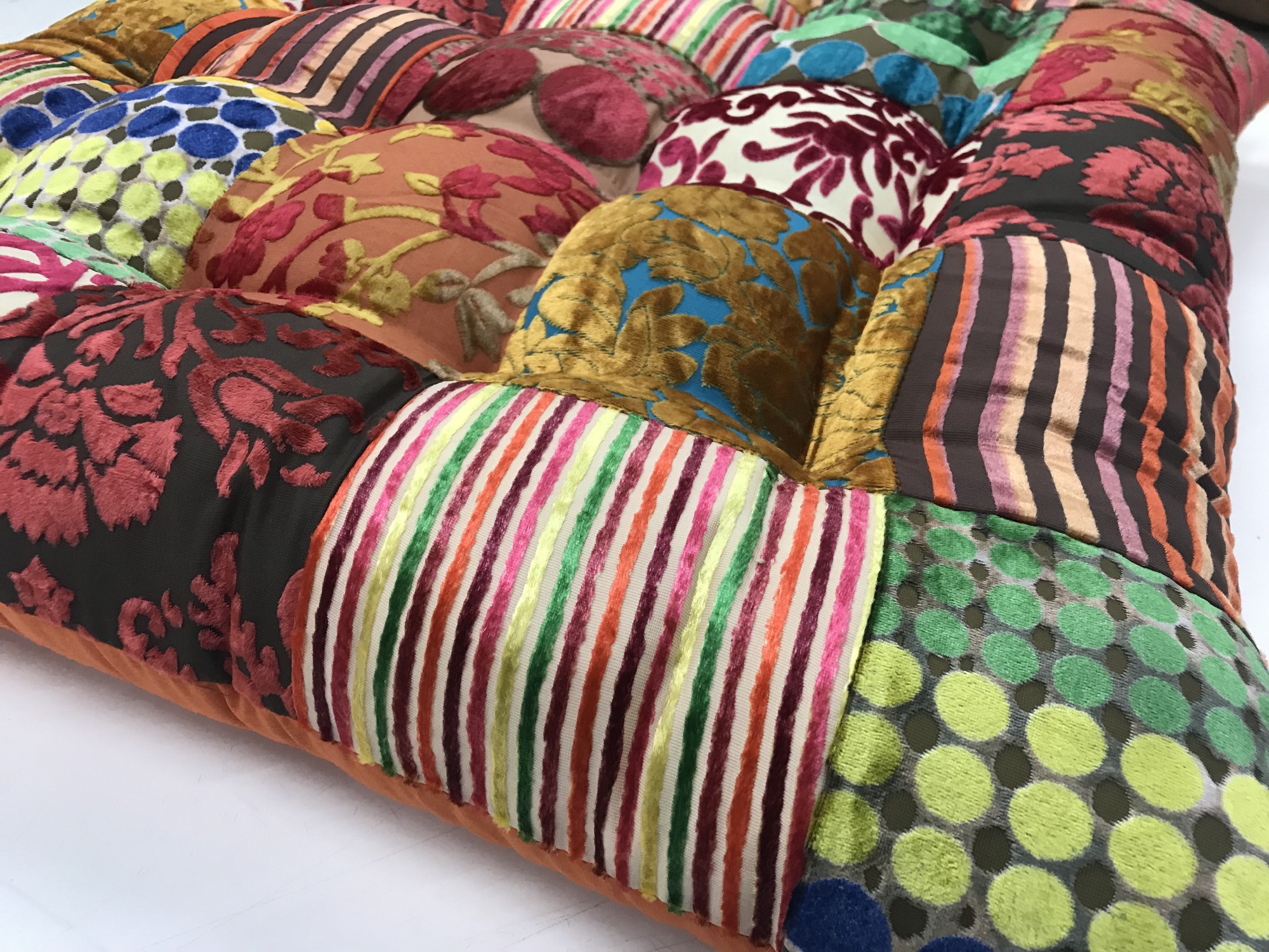 Patchwork-Sitzkissen 'Flowerpower', multicolor, L 75 cm, B 75 cm von fischer's lagerhaus