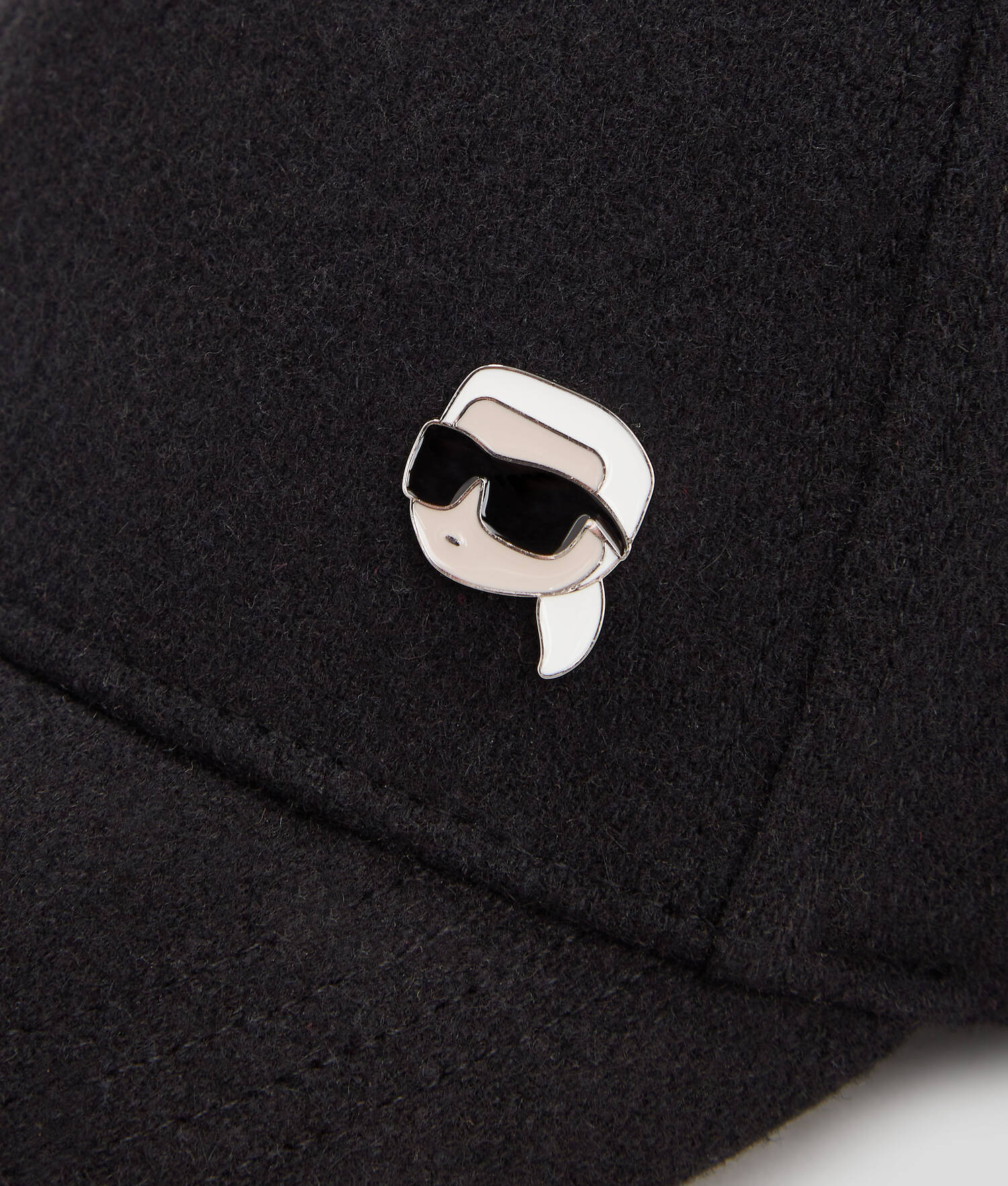 CASQUETTE EN LAINE K/IKONIK