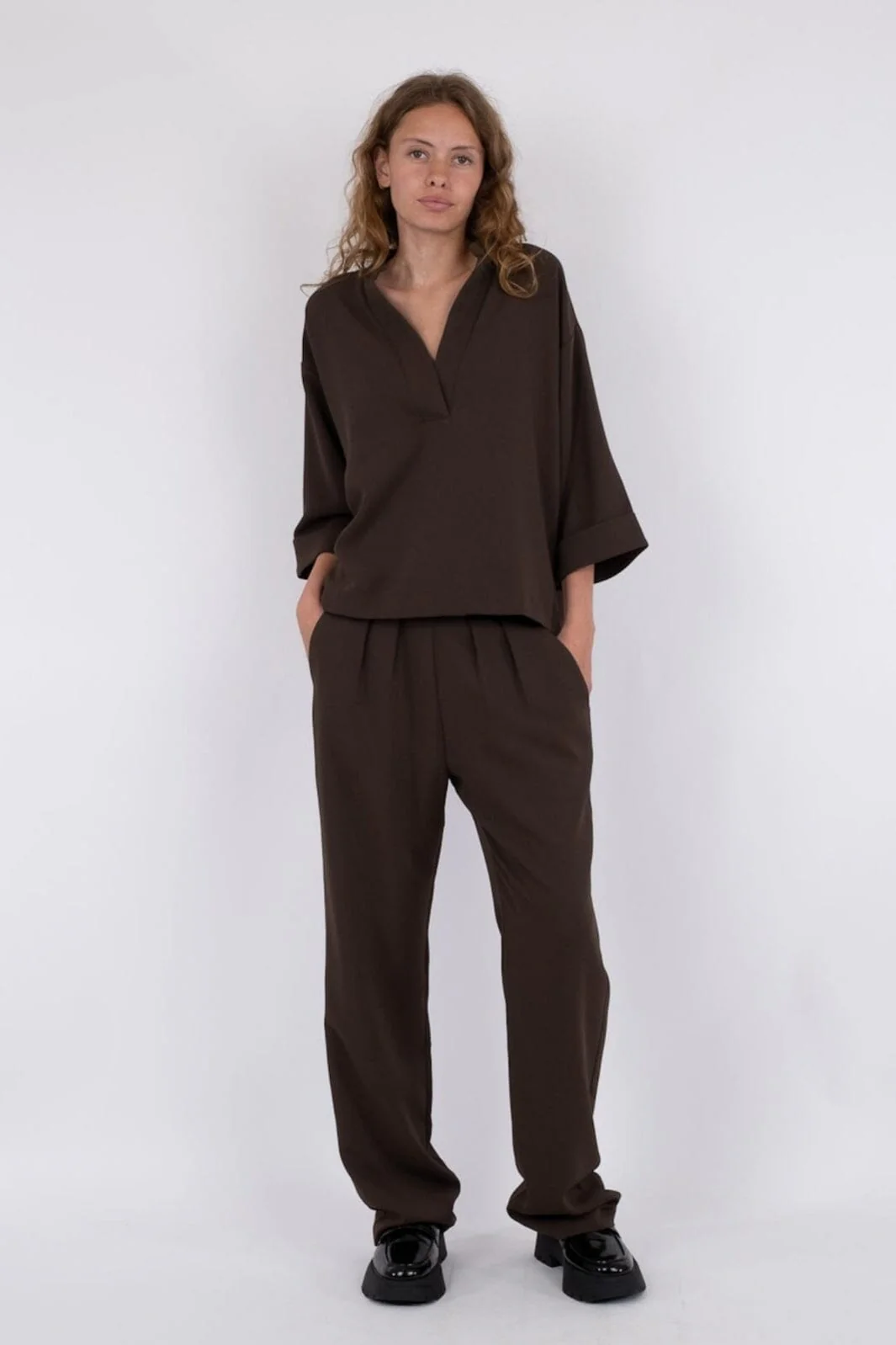 Neo Noir Luma Crepe Blouse brown