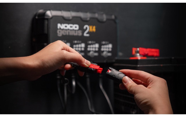 Batterie-Ladegerät »Noco GENIUS2 x 4«