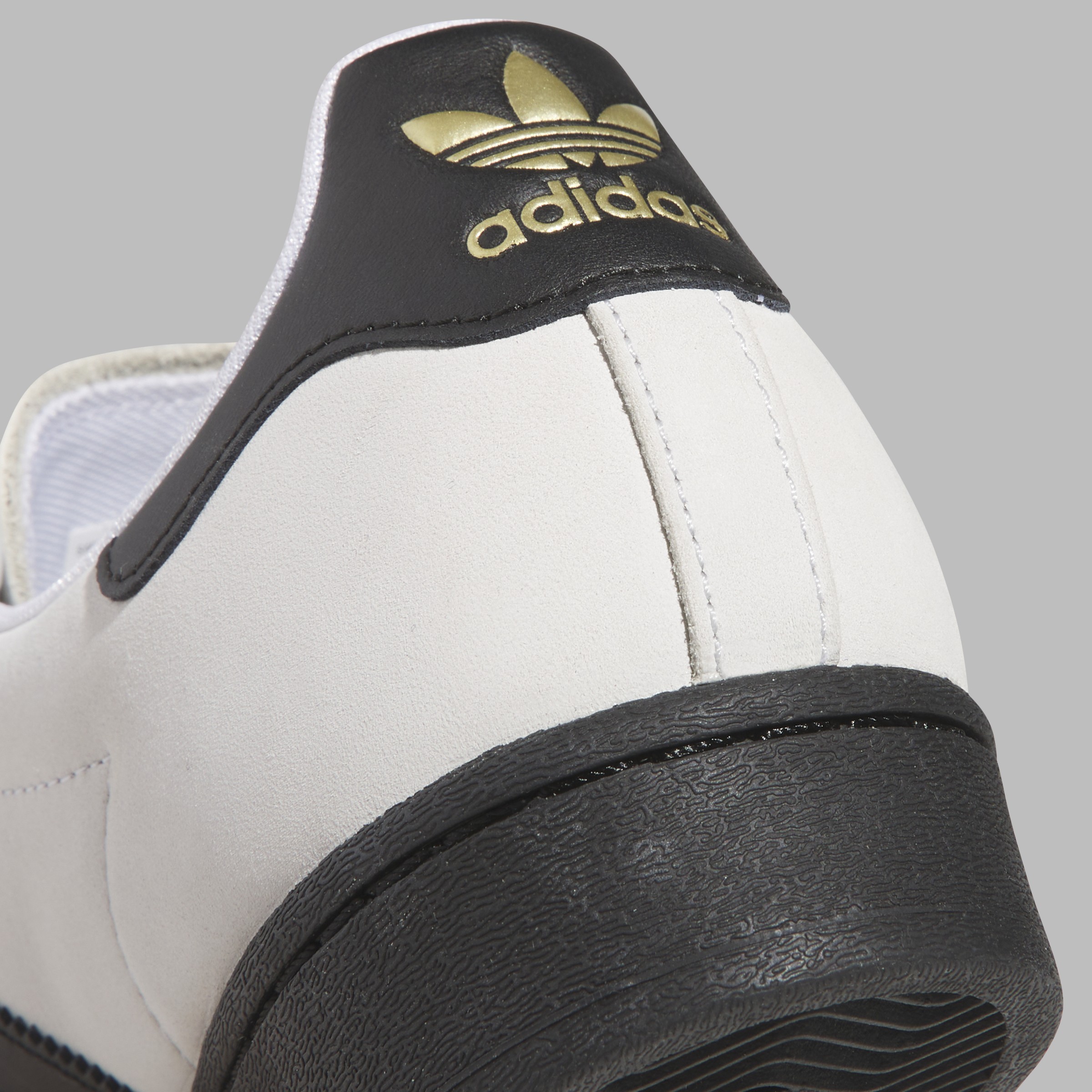 Adidas Skateboarding Superstar ADV Crystal White Core Black White 5.5 US / 38 EU