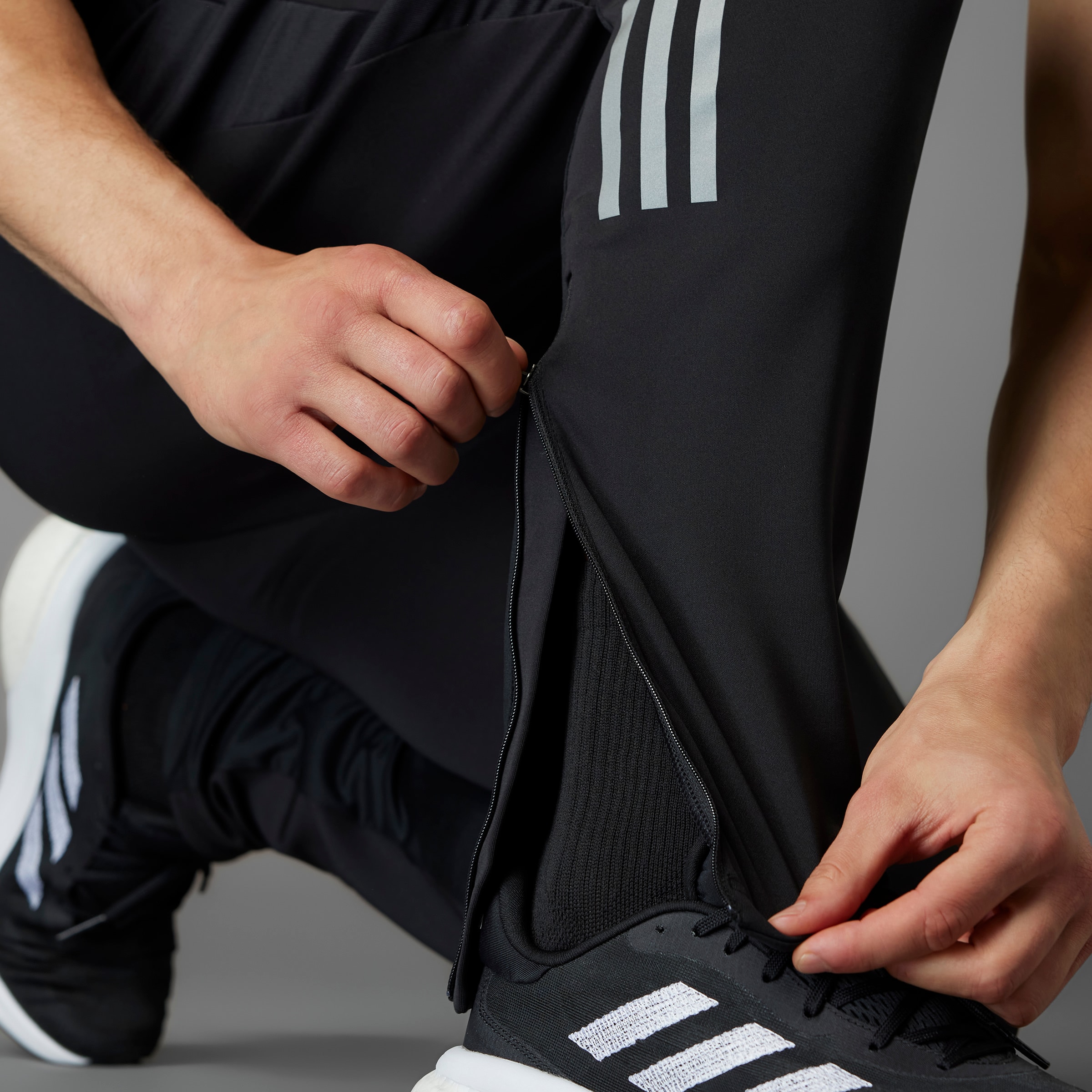 Adidas Own The Run Astro Pants, Herre<br>Komfortabel treningsbukse for enhver aktivitet!