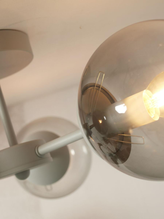 It's about Romi Aspen 3 plafondlamp Ø54 wit