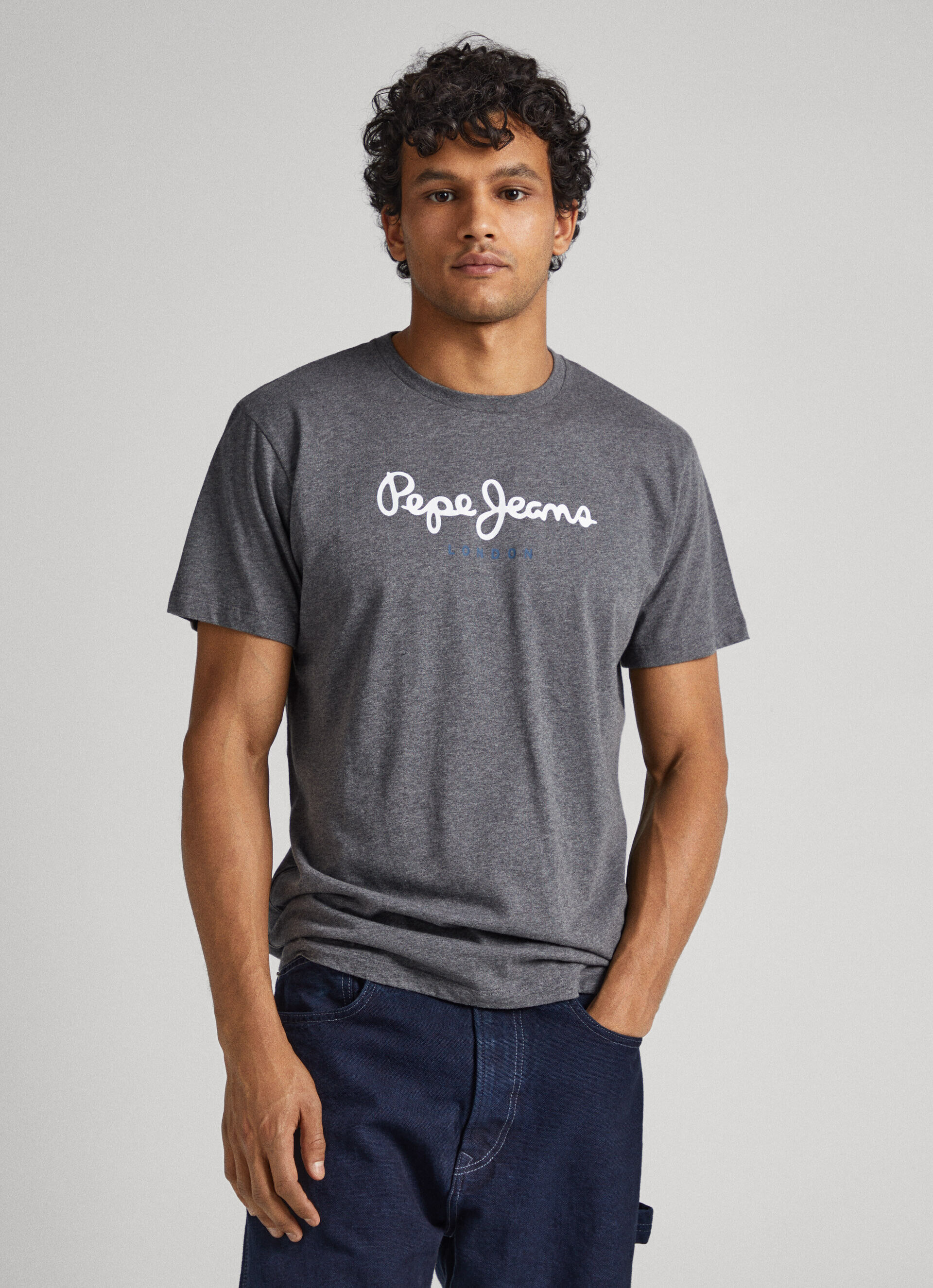 Camiseta de algodão com logotipo estampado - cinza escuro