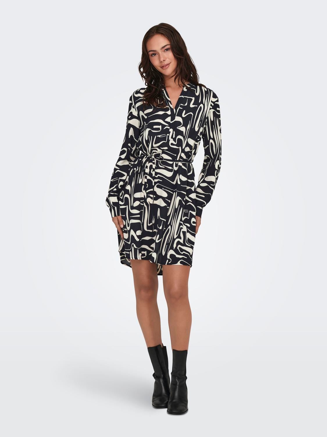 JDYPAPAYA Kurzes Kleid Black