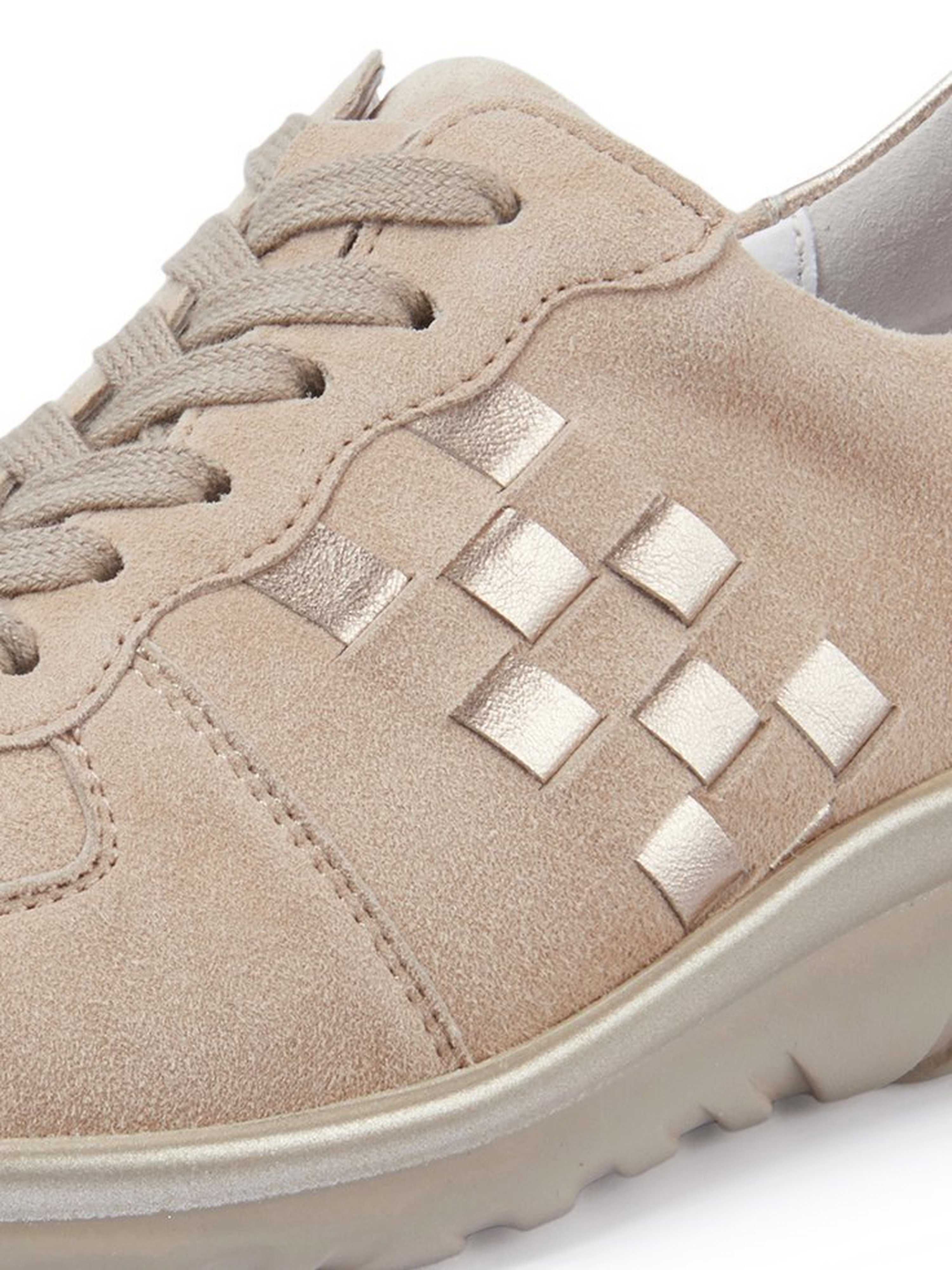 Sneaker