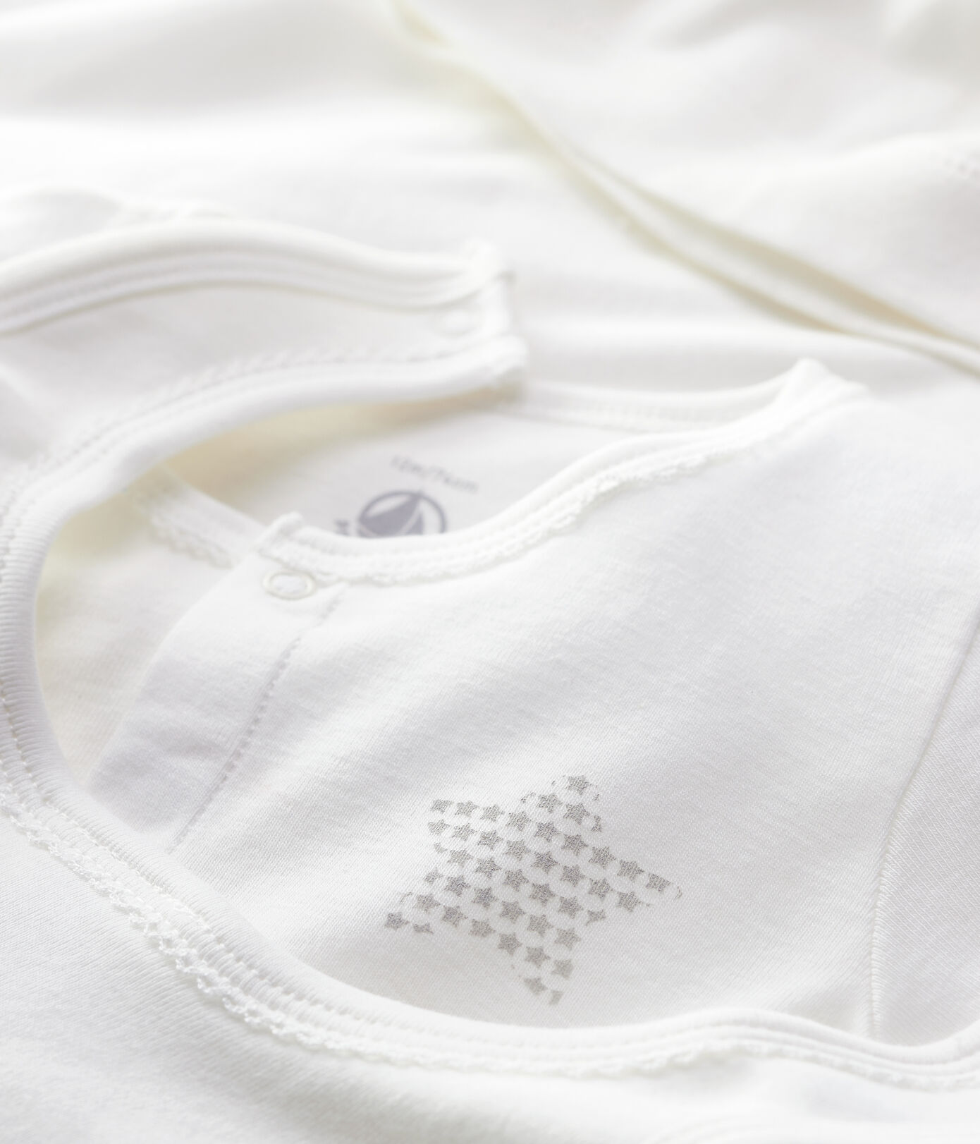 Lot 4 pièces bébé en coton biologique