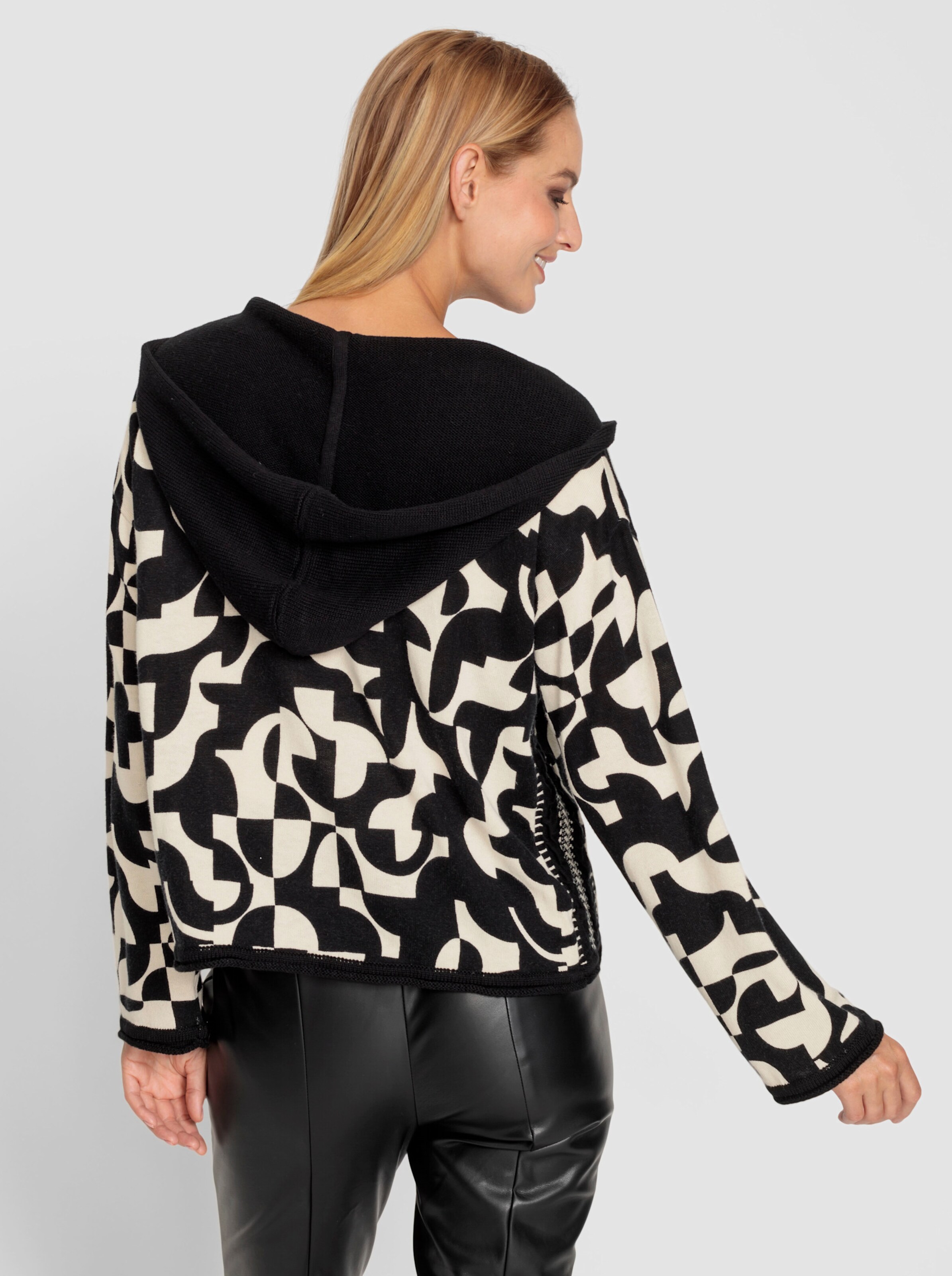 Strickjacke