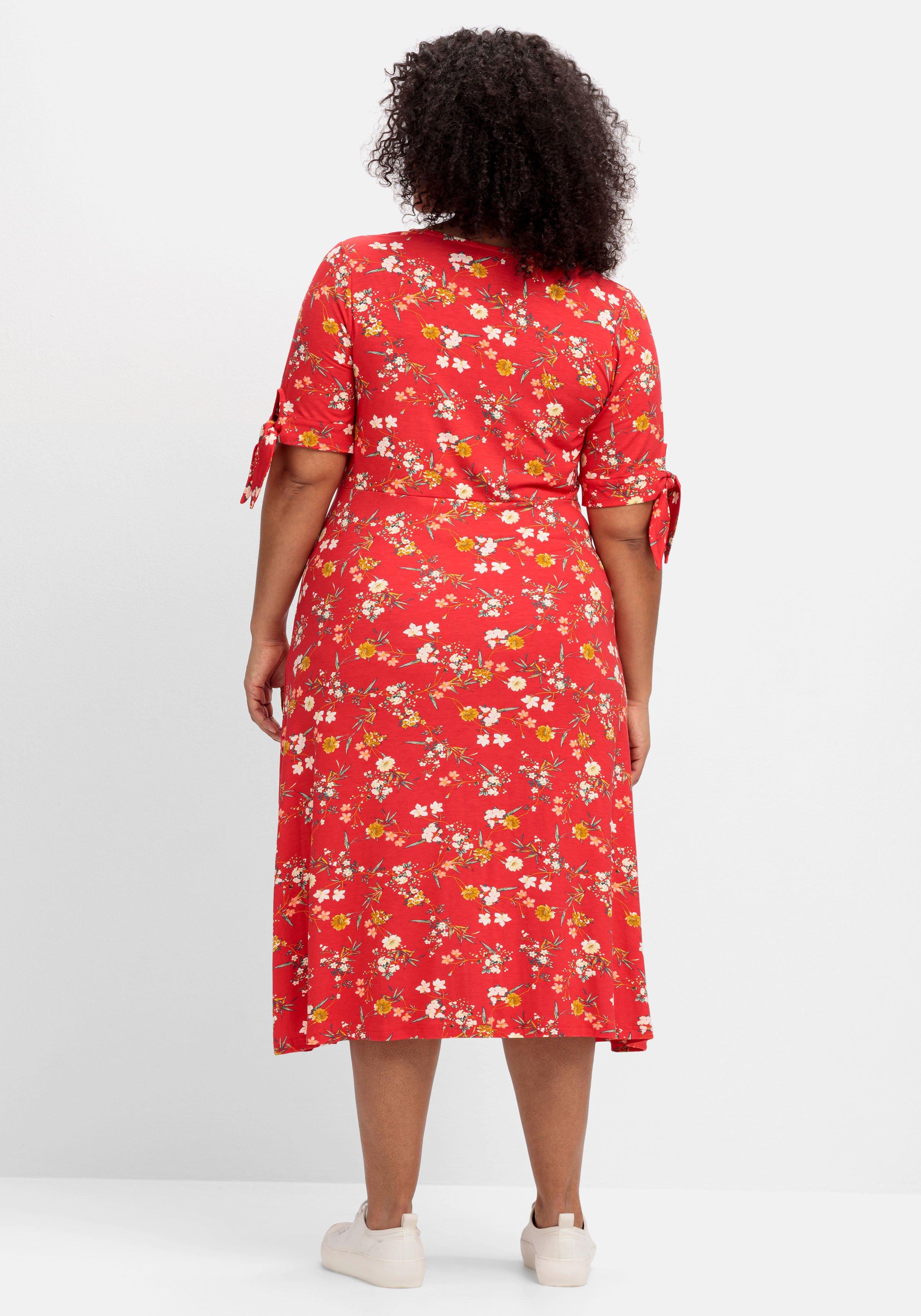 Jerseykleid mit Blumendruck und Zierknopfleiste