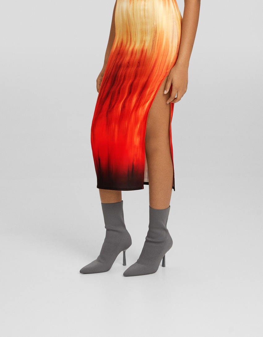 Vestido midi bandeau com estampa bengaline