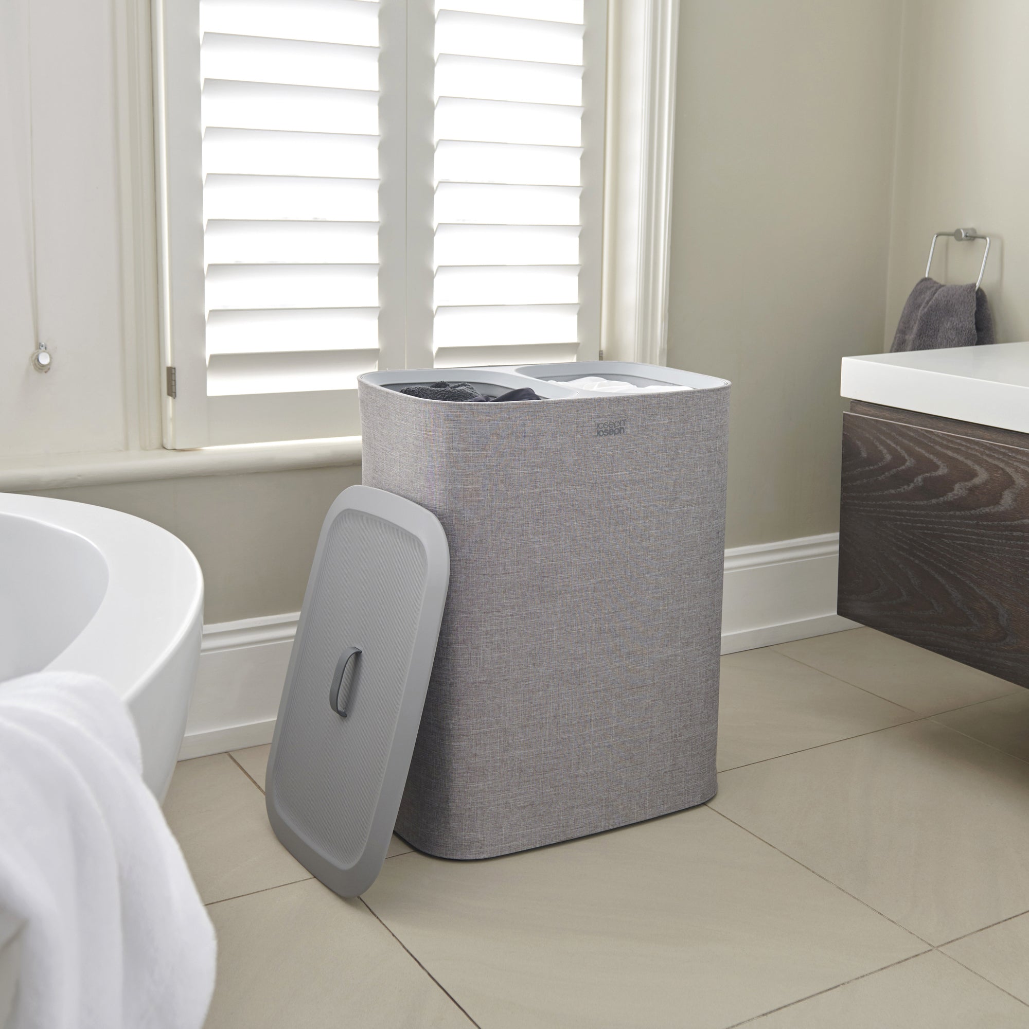 Joseph Joseph Tota Duo Wasmand 90 L - Grey