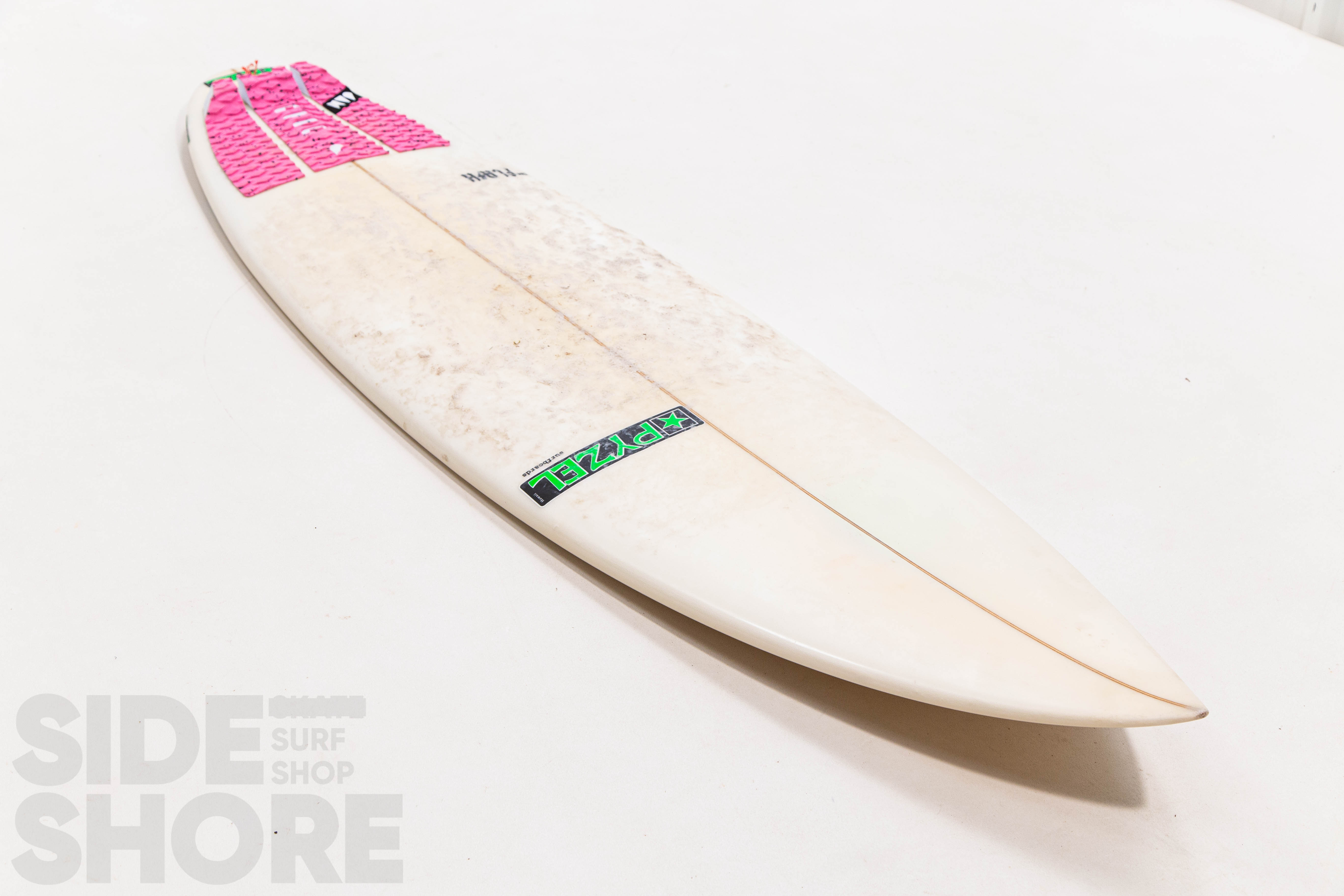Pyzel Flash  - 6'1 x 18.75