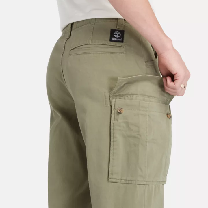 Pantalon cargo en sergé pour homme en vert