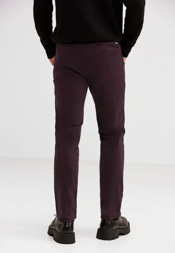Comfort Chino - ink red
