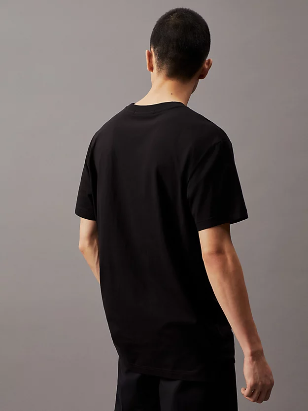 Camiseta longa de algodão com modelagem relaxada