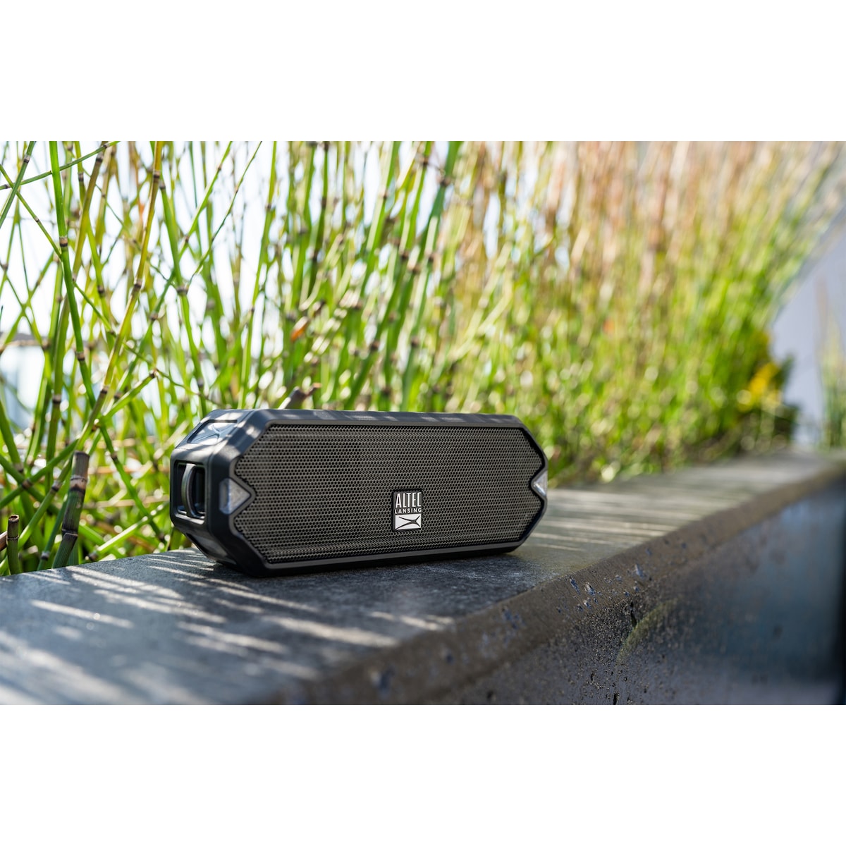 Altec Lansing HydraJolt bærbar høyttaler (sort)