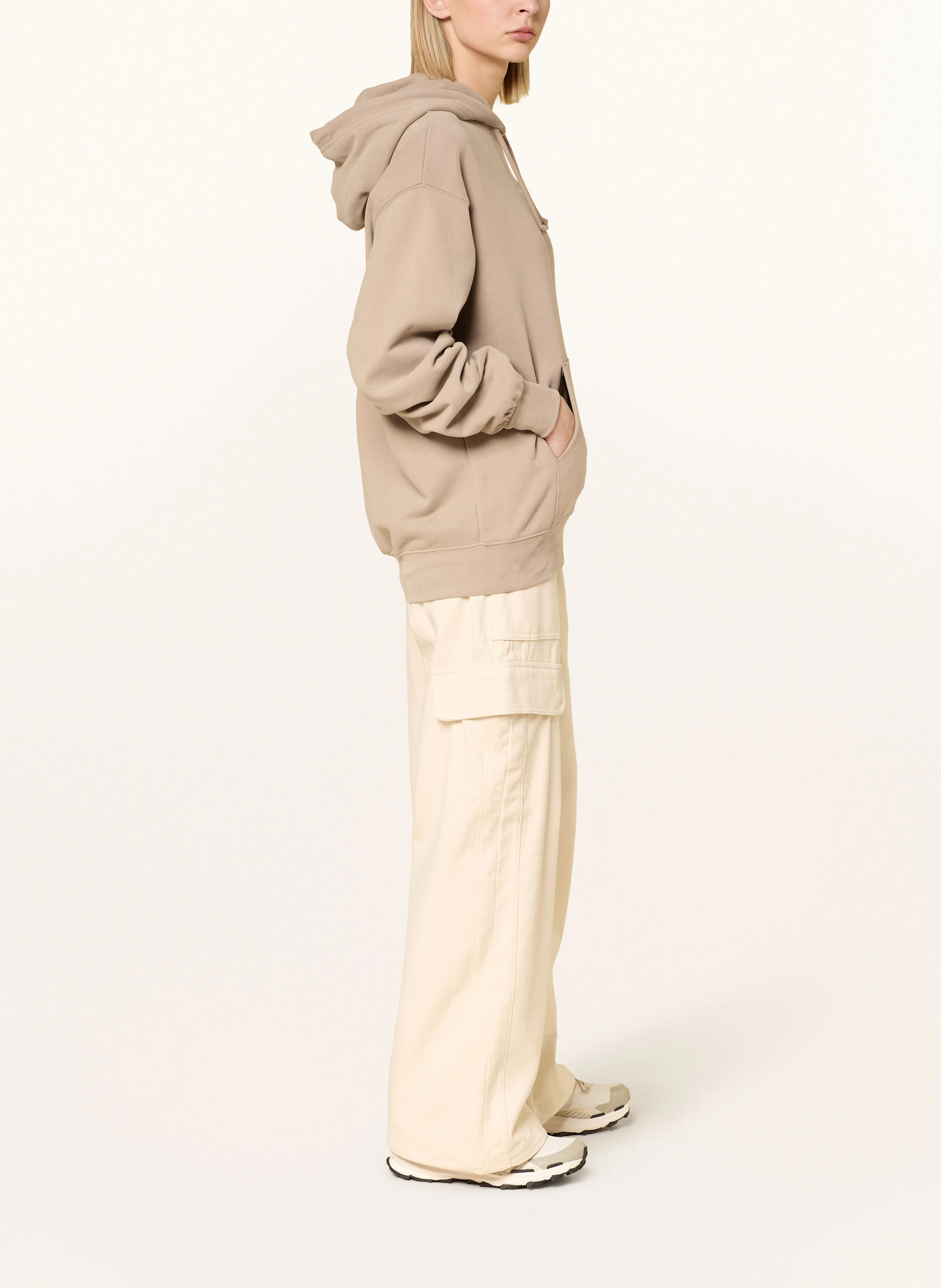 Peak Performance Hoodie AVID