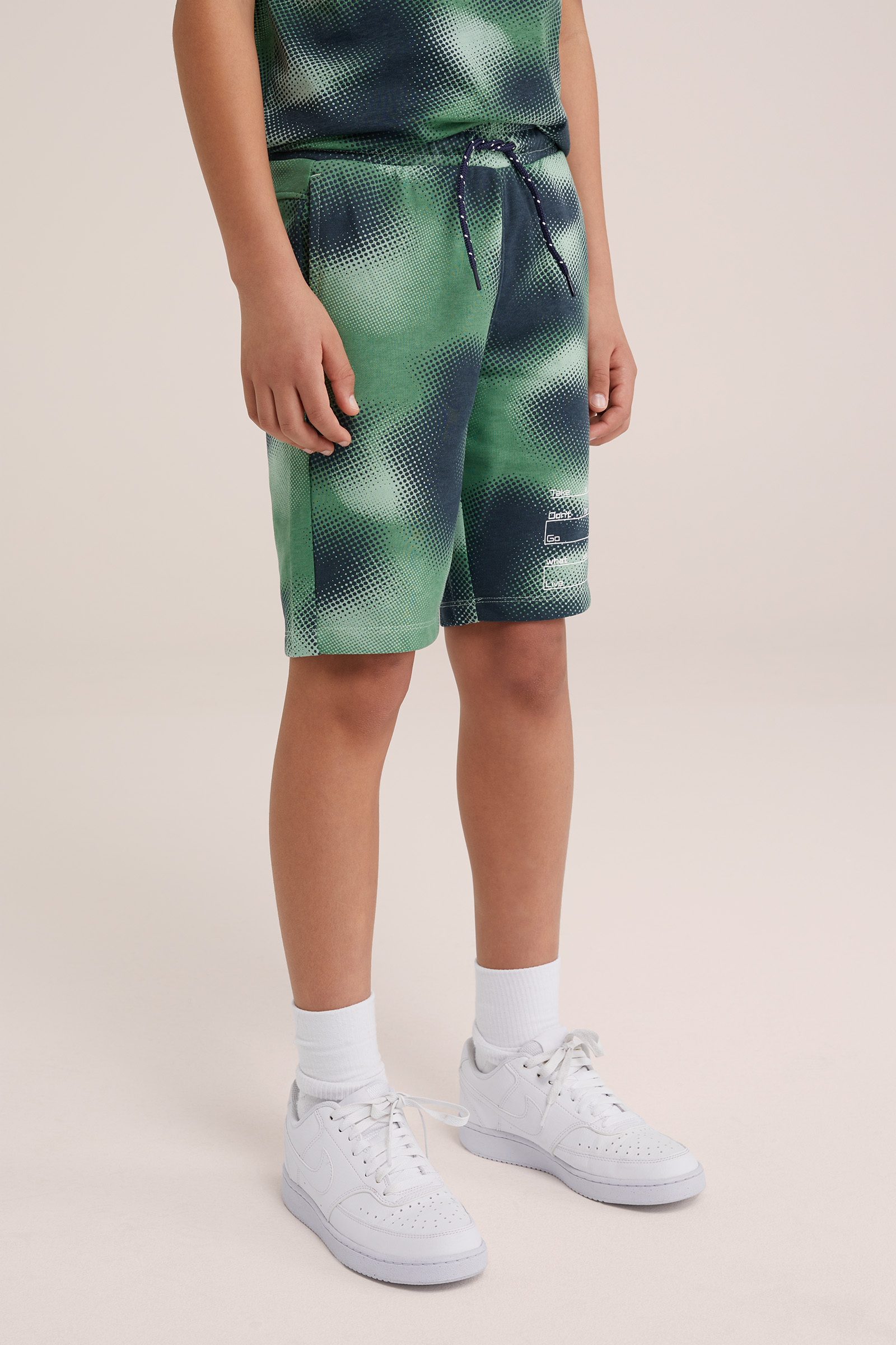 Jongens sweatshort met dessin WE Fashion Groen