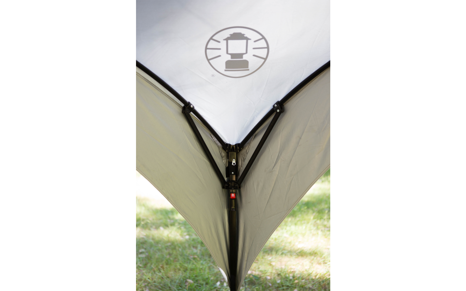 Coleman FastPitch Shelter XL Pavillon 4,50 x 4,50 x 2,82 m