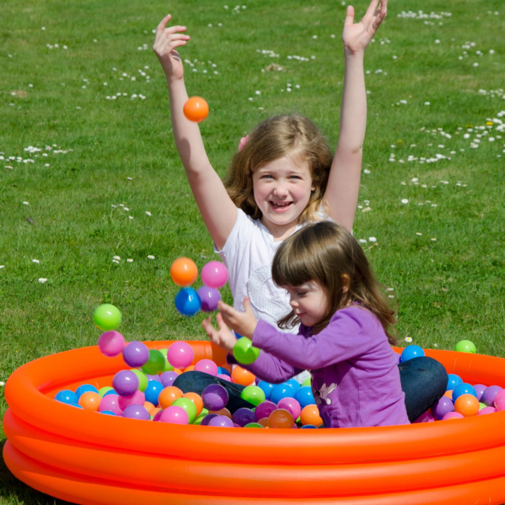 50 bunte Bälle für Bällebad 5,5cm Babybälle Plastikbälle Baby Spielbälle Pastell