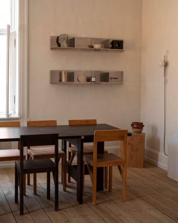 Frama Rivet wandplank large 119 aluminium