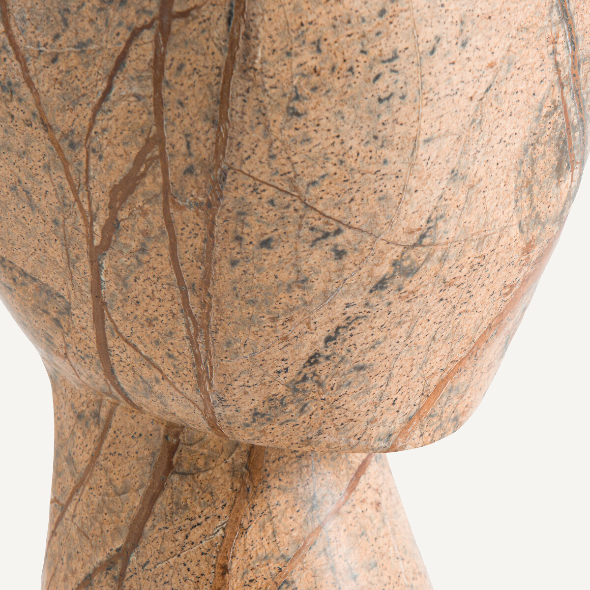 AM.PM<br>Estatueta em mármore rosa, Kiran