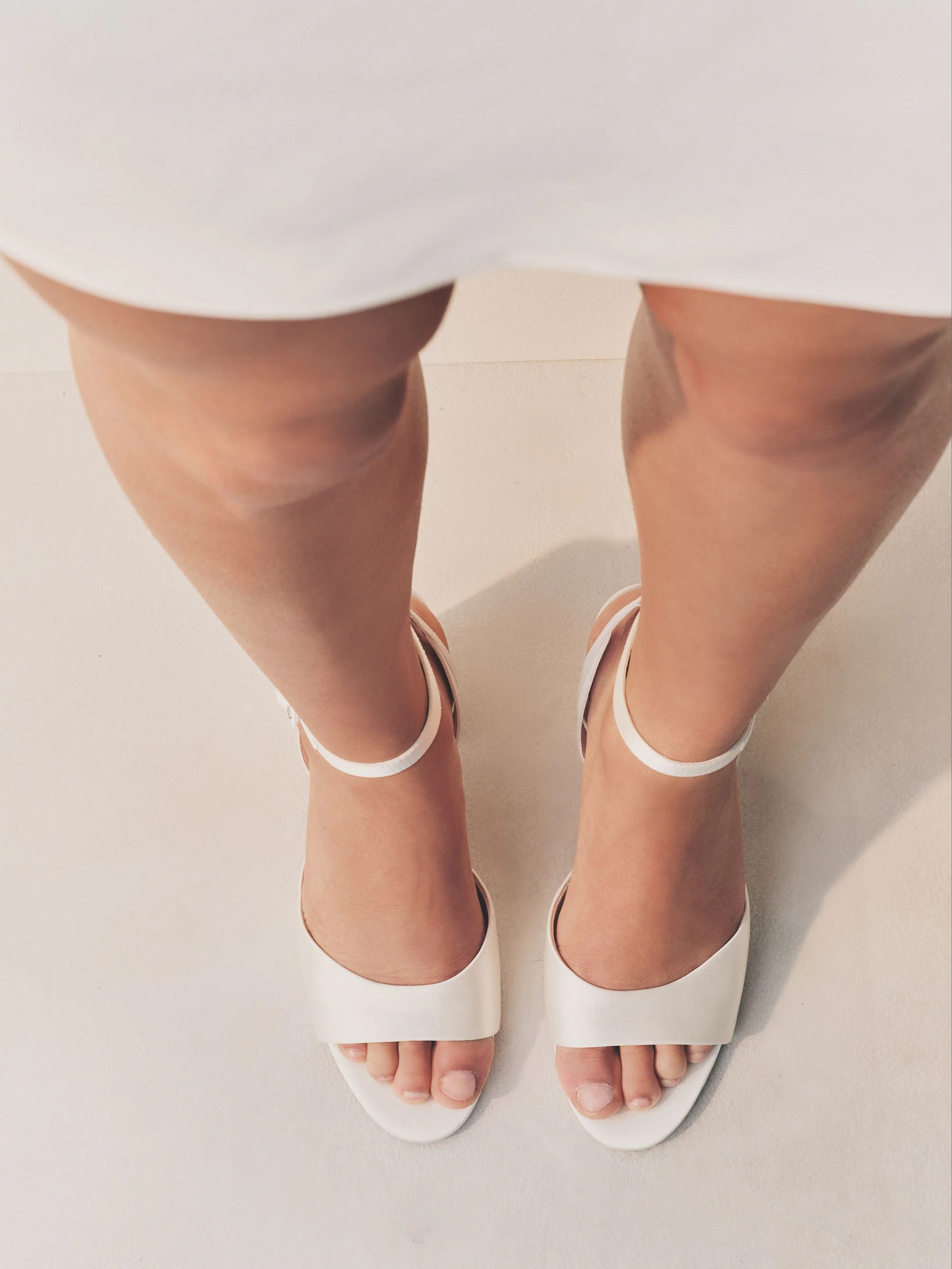 Ivoor - Forever Comfort® bruidssandalen met ronde neus en blokhak