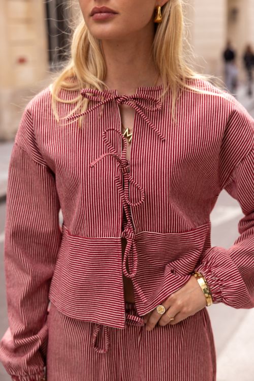Rood-wit gestreepte top met strikjes