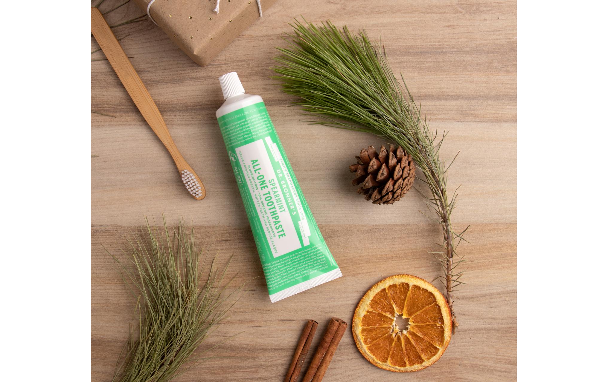 Zahnpasta ALL-ONE Spearmint – fluorfrei 140 gNatürliche, vegane und fluorfreie Zahnpasta