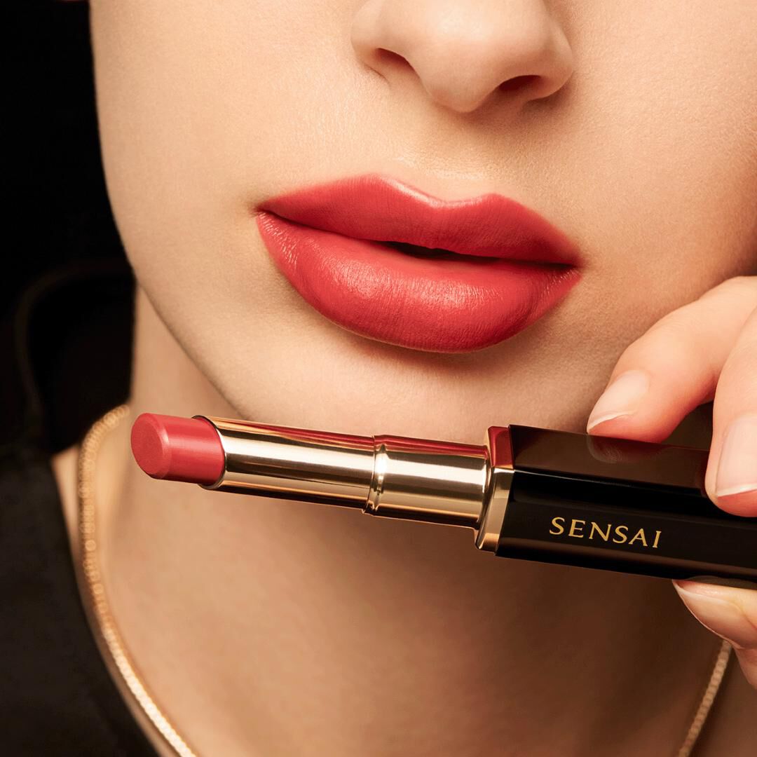 SENSAI CONTOURING LIPSTICK Recarga de Batom
