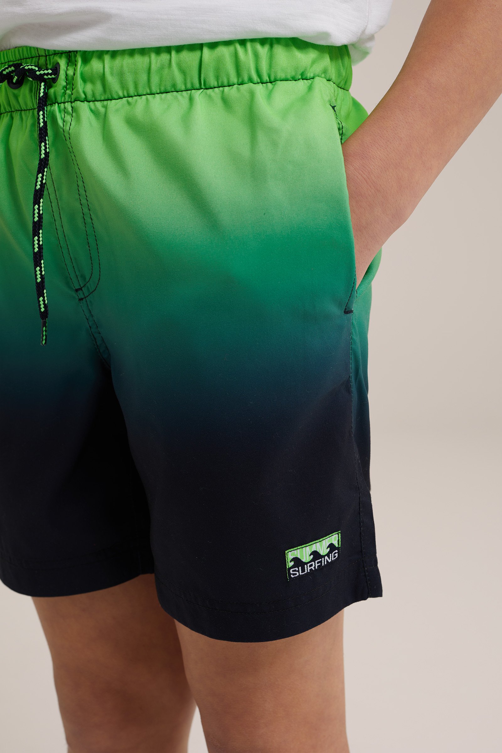 Jongens zwemshort met tie-dye WE Fashion Groen