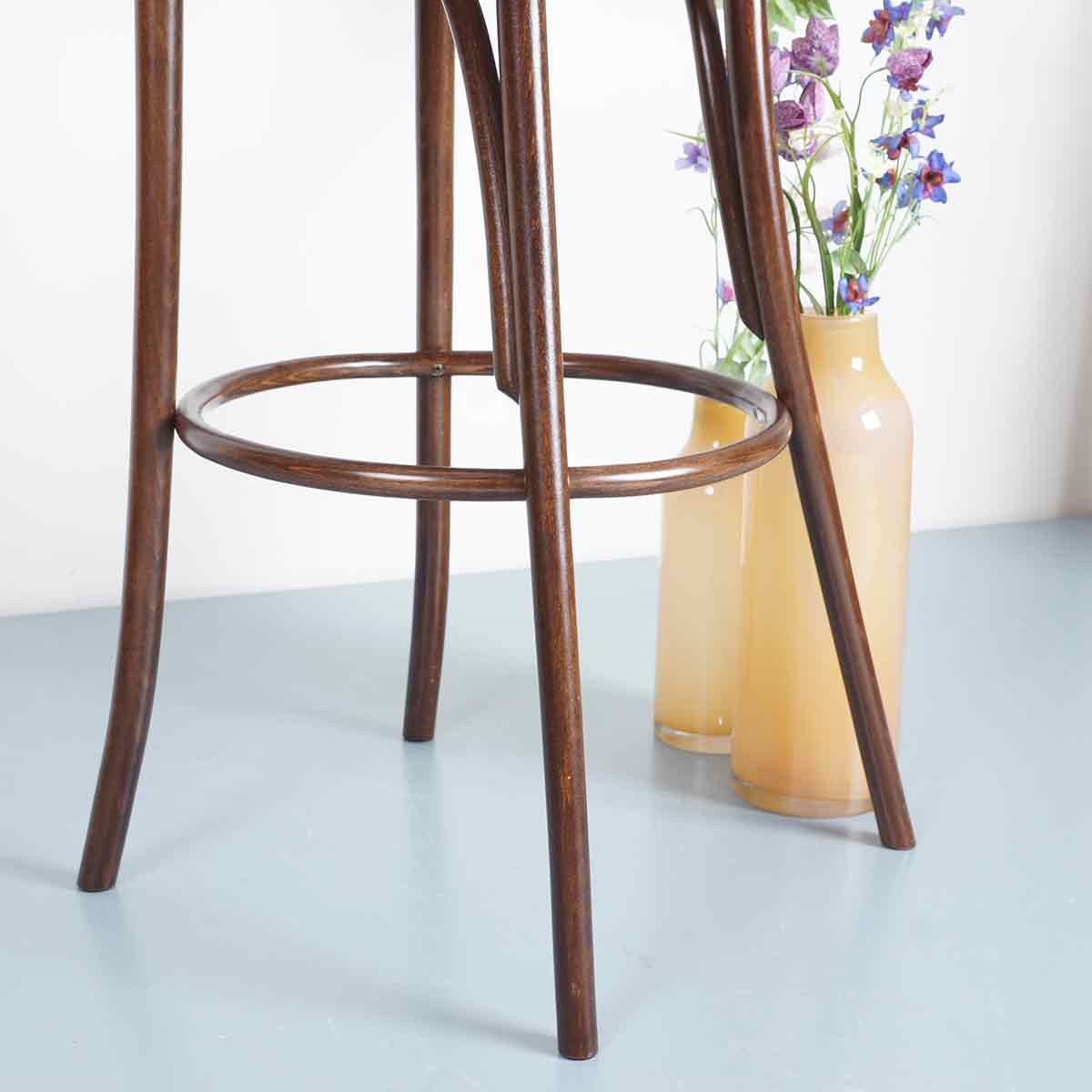 Houten barkruk Vienna Thonet No. 18 walnoot - 75 cm